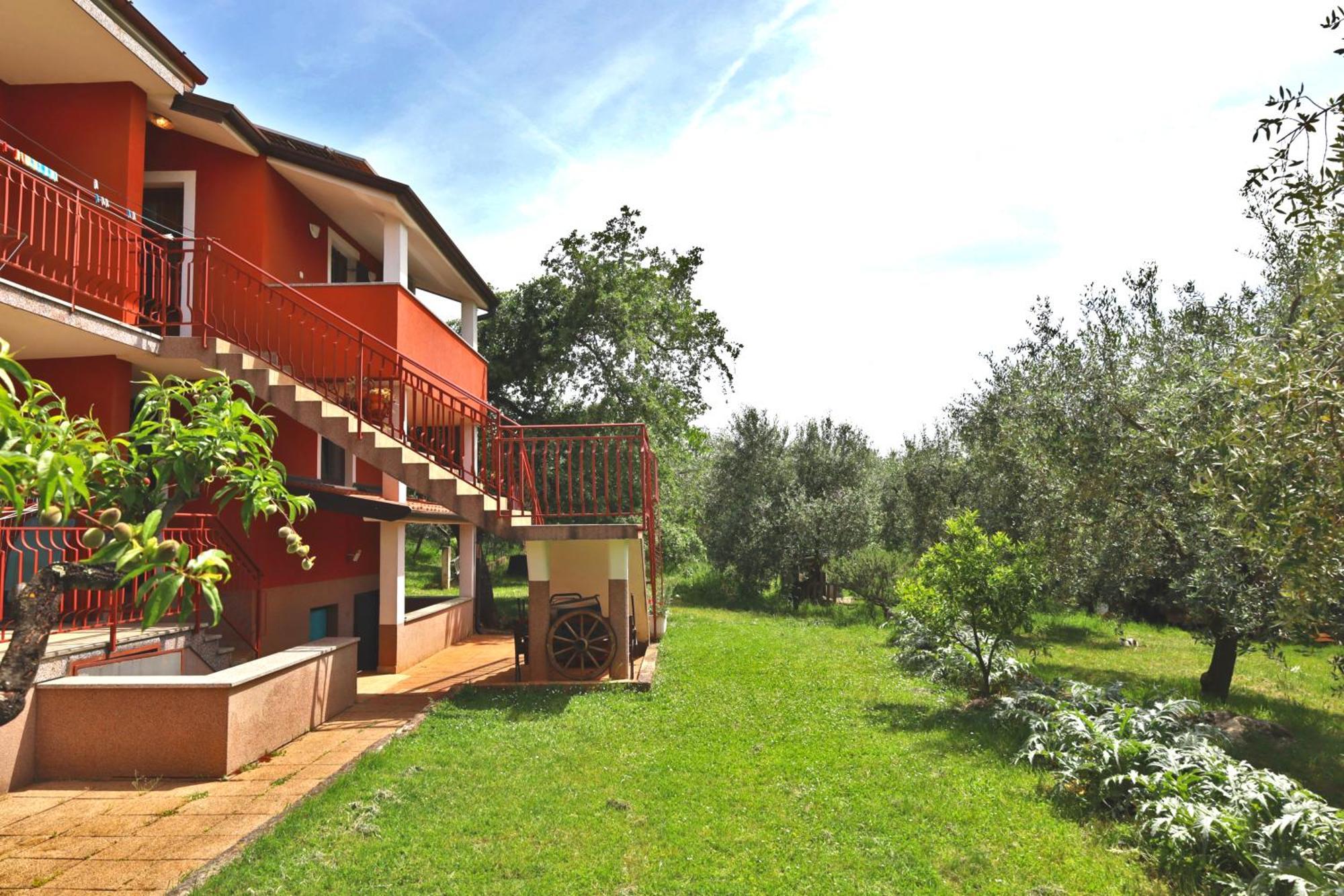 Apartment Zita With 1 Bedroom In Relaxing Surroundings Near Umag אומאג מראה חיצוני תמונה