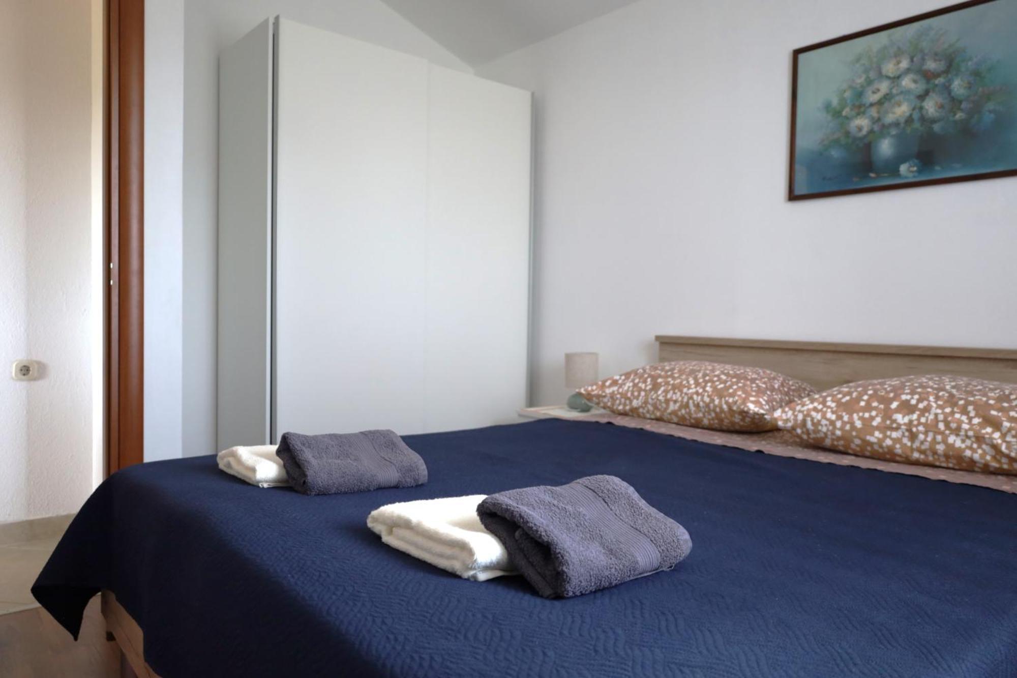 Apartment Zita With 1 Bedroom In Relaxing Surroundings Near Umag אומאג מראה חיצוני תמונה