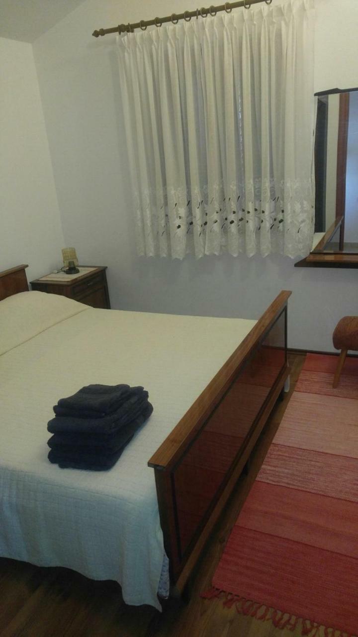 Apartment Zita With 1 Bedroom In Relaxing Surroundings Near Umag אומאג מראה חיצוני תמונה